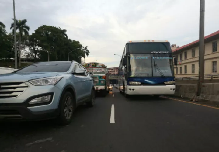 Más de 100 mil personas viajan diariamente hacia la ciudad.Foto/Presidencia