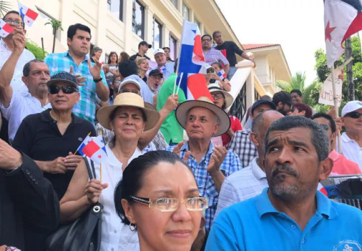 Más del 70% de los encuestados no creen que se vaya a saber todo sobre el polémico caso / Archivo.