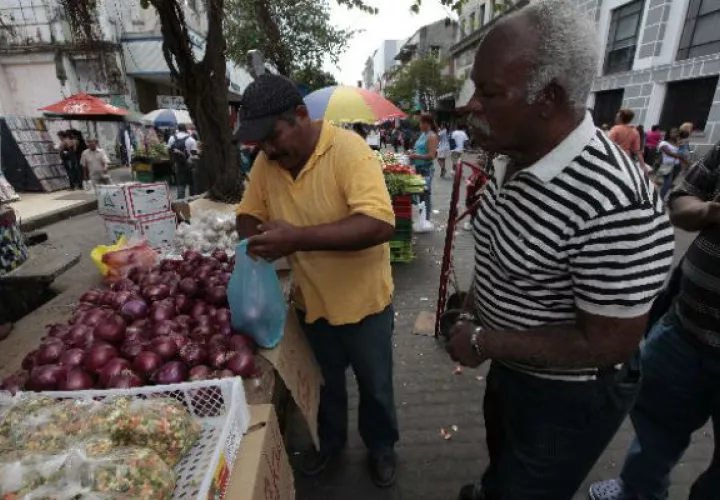 El nivel de desempleo total alcanzó el 6.0% hasta agosto del 2017. Foto/Archivos