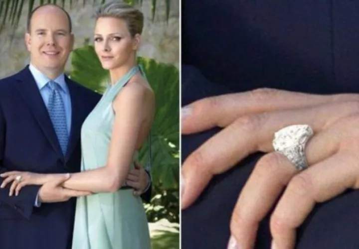 El anillo de Charlene tiene un gran diamante central.
