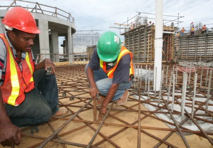 El aporte de la inversión privada en el sector de la construcción, entre el 2007 y el 2014, fue del orden de 31.7% del crecimiento del PIB. Archivo