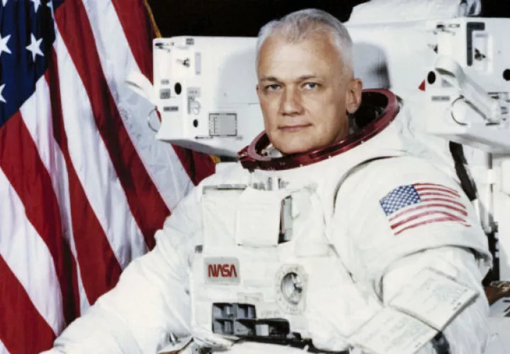 Se desconoce la cusa de muerte del astronauta Bruce McCandless. FOTO/AP