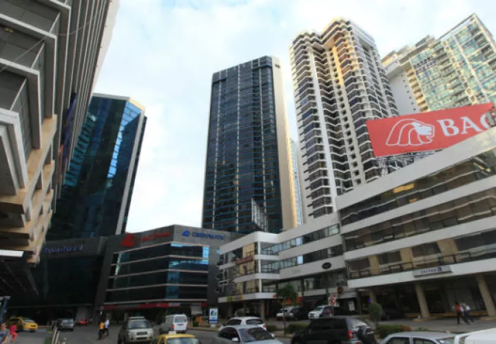Peligran corresponsalías bancarias por inclusión de Panamá en lista negra, advierten expertos. Foto/Archivos