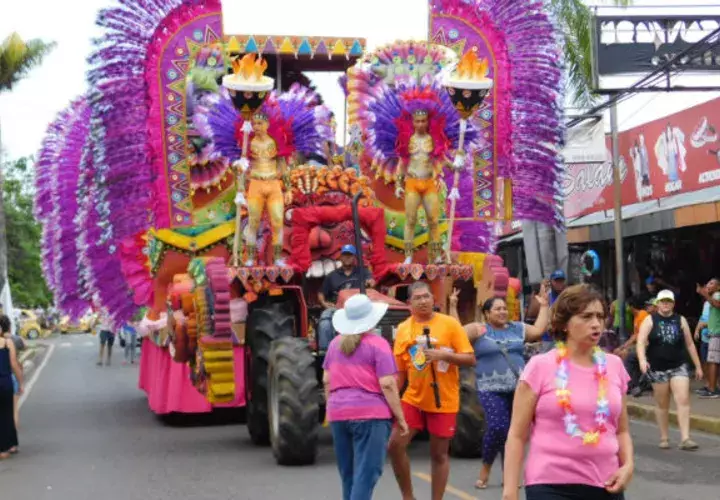 Uno de los carros. Foto: Zenaida Vásquez.