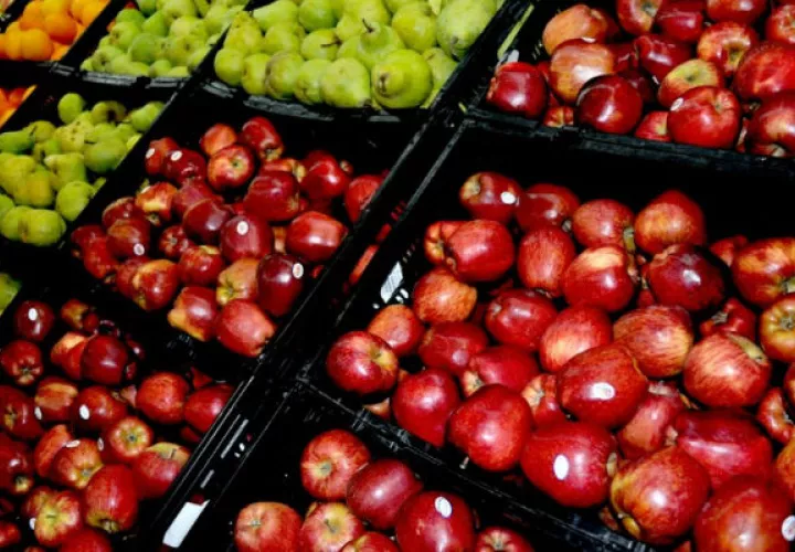 El estudio también sugiere que una dieta rica en frutas puede ralentizar el proceso natural de envejecimiento de los pulmones.