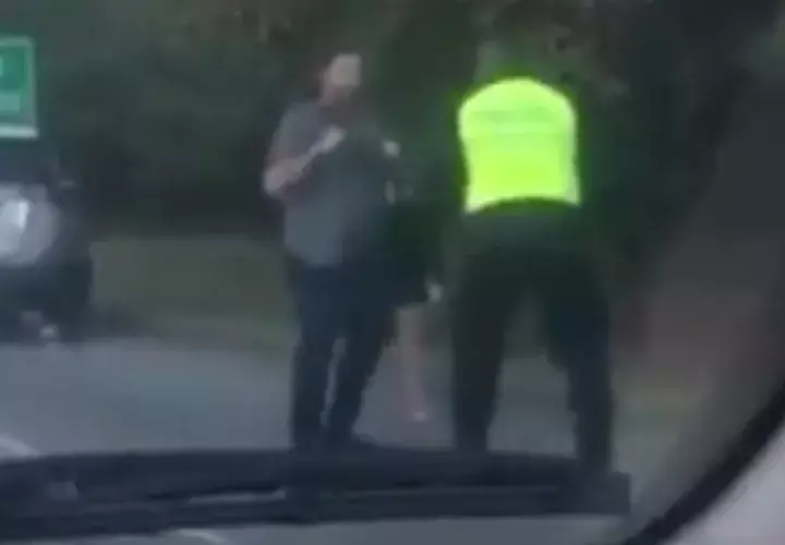 La Policía lo atrapó en el corredor sur a primeras horas de la noche del jueves / Redes.