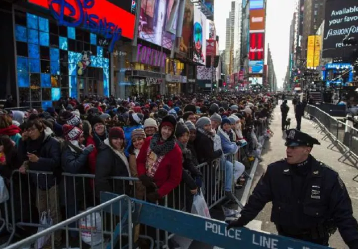 Muchas personas alrededor del mundo viajan a Nueva York, expresamente, para presenciar este evento.  /Foto Flor Lizondro