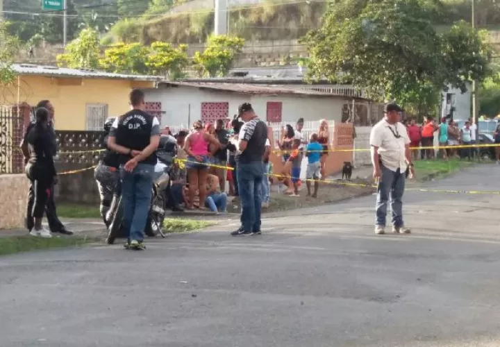 Por el doble homicidio ocurrido en Torrijos Carter se mantiene detenida una persona que portaba un arma de fuego. /Foto Internet