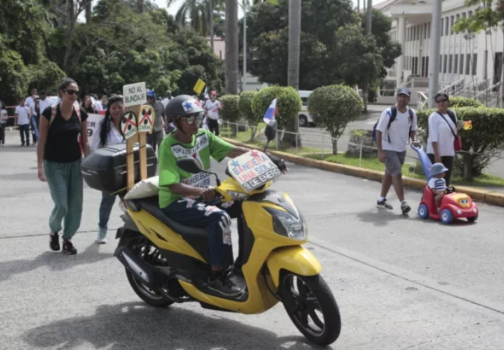 Panameños mostraron su respeto a la gesta.