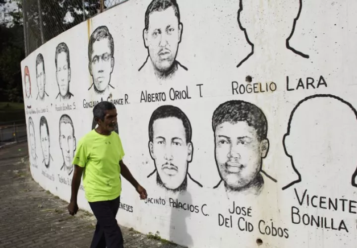 Mural conmemorativo a la Gesta del 9 de Enero