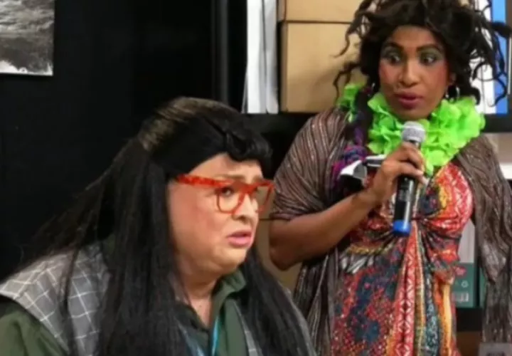 ¡Parodia!