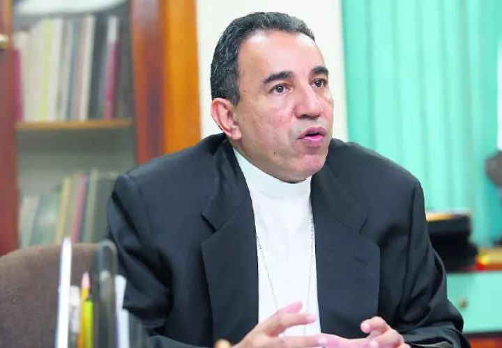 Ulloa exhortó a los cristianos a hacer visible el amor a Dios. /Foto Cortesía