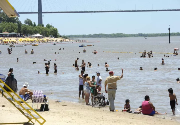 Las autoridades recordaron que se trata de una zona con turbulencias. FOTO/EFE