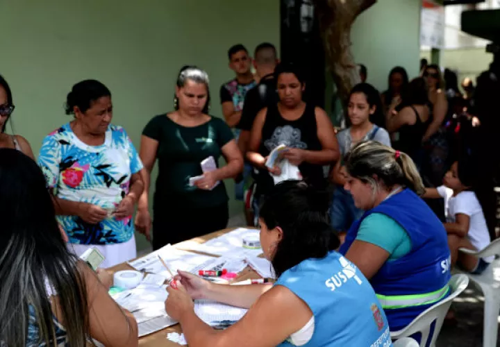 Las autoridades de salud llevan a cabo jornadas de salud. FOTO/EFE