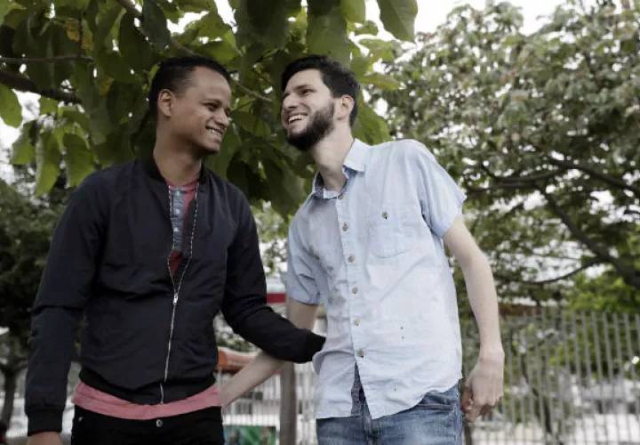 El costarricense Mario Arias y el venezolano Roberth Castillo, aplazan su matrimonio. FOTO/EFE