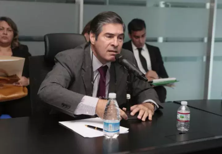 Domínguez aseguró que él no se opone la unión civil, pero sí a los matrimonios religiosos entre homosexuales / Víctor Arosemena.