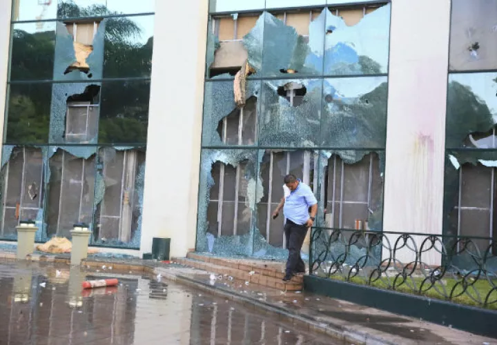 Los huéspedes fueron ubicados en otros hoteles por seguridad. FOTO/EFE