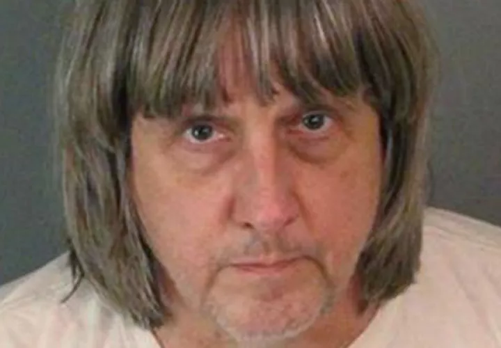 David Turpin y su esposa mantenían encerrados a sus 13 hijos y los torturaban. FOTO/AP