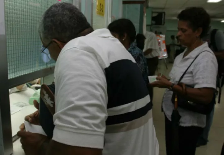 Pacientes se quejan de que la CSS no ha sido expedita en el reemplazo del Lisinopril. Foto/Archivo