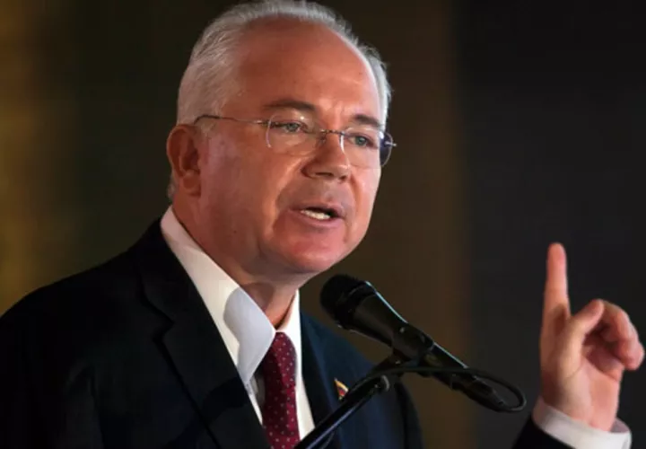 expresidente de Petróleos de Venezuela, S.A.; (PDVSA), Rafael Ramírez.