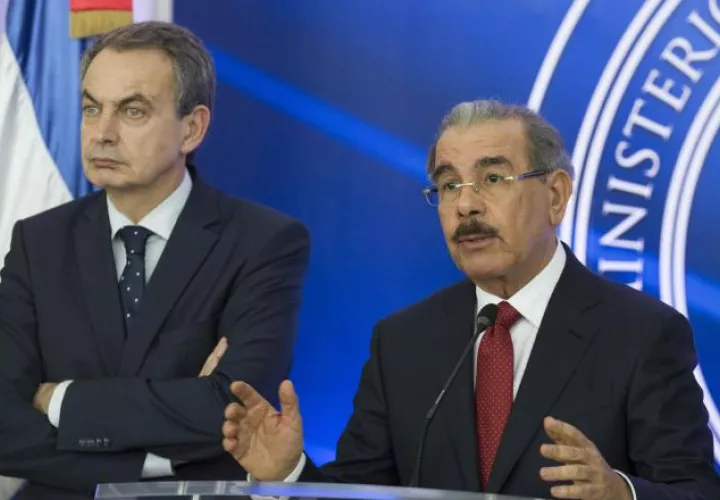 Presidente dominicano, Danilo Medina, y José L. Rodríguez Zapatero. EFE