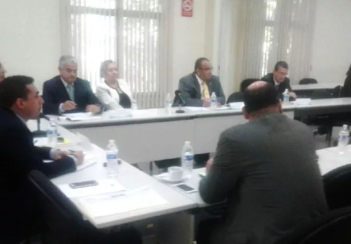 En el encuentro participó el  procurador de la administración y el presidente encargado de la Corte. /Foto Órgano Judicial 
