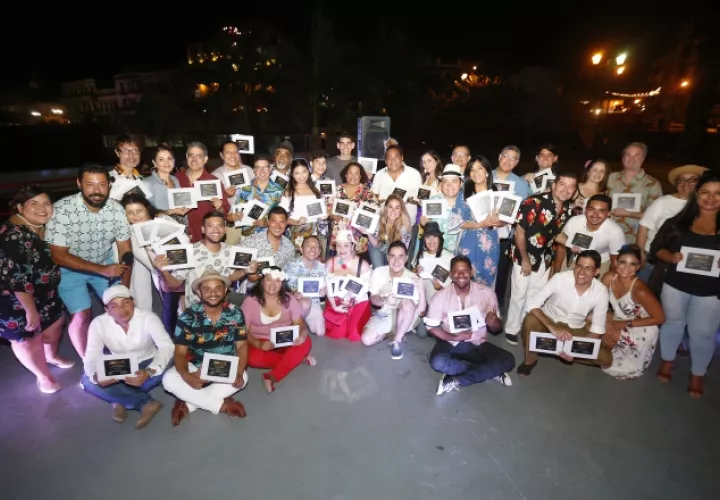 Los nominados a los Premios Escena 2018.  Josue Arosemena