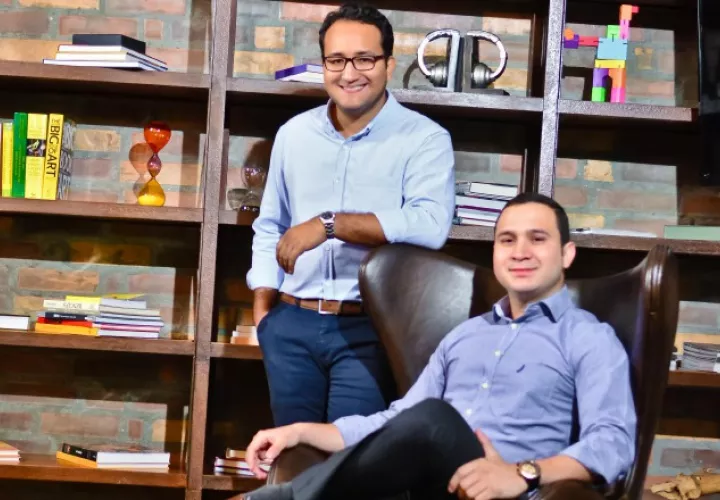 Jóvenes panameños crearon una aplicación para limpieza.