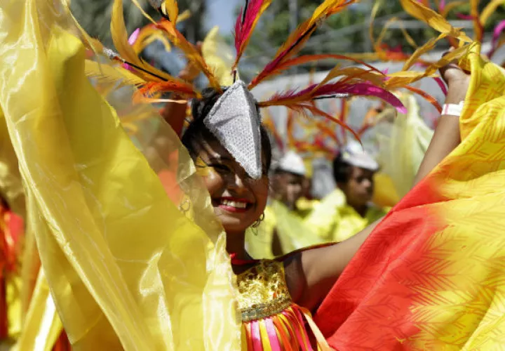 Barranquila entre la música y disfrases. FOTO/EFE