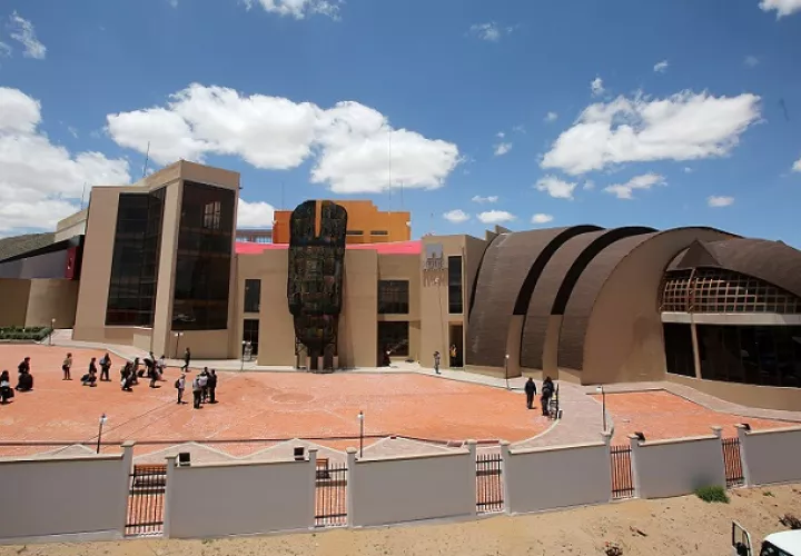 Vista general del "Museo de la Revolución Democrática y Cultural - Orinoca", dedicado a la vida del presidente Evo Morales. Foto: EFE