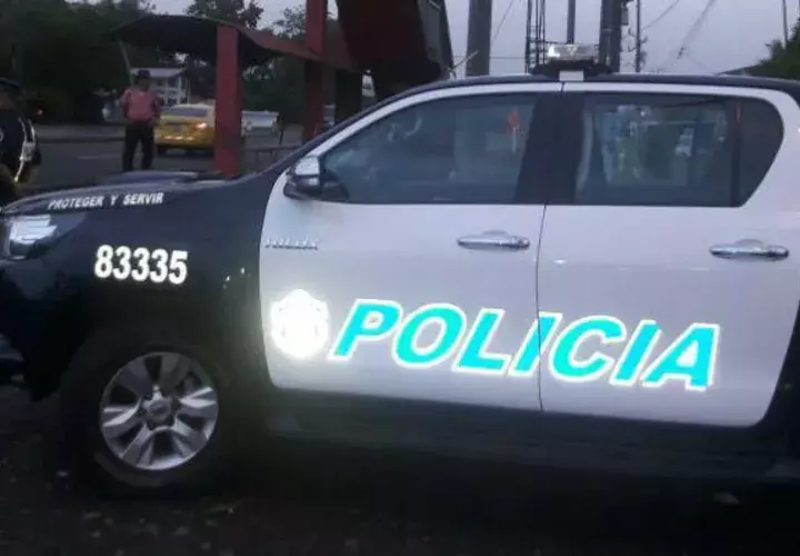 En un auto patrulla fue llevada al hospital. Foto: Archivo/Ilustrativa.