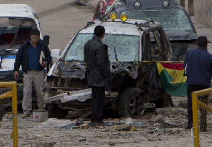 Las autoridades en Oruro, llevan a cabo las investigaciones sobre las investigaciones. FOTO/AP