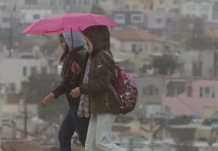 Tratan de prevenir la pérdida de vidas. AP