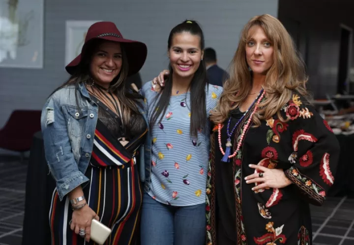 Piky Zubieta, Katherine Marengo y Gaby Gnazzo.