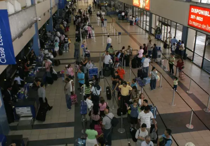 Empresarios también están interesados en negociar la entrada de más aerolíneas, ya sea por  el Aeropuerto Internacional de Tocumen o en otros. Archivo