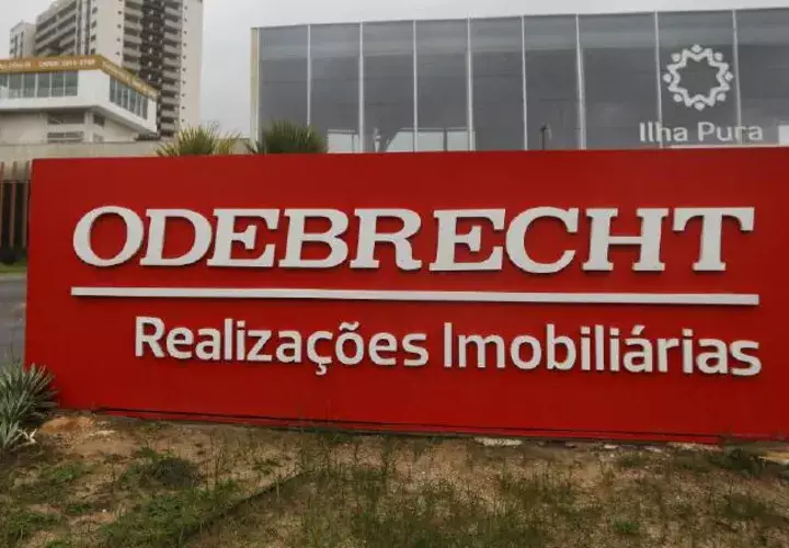 El contrato, que tiene lugar en medio de los escándalos. /Foto Cortesía