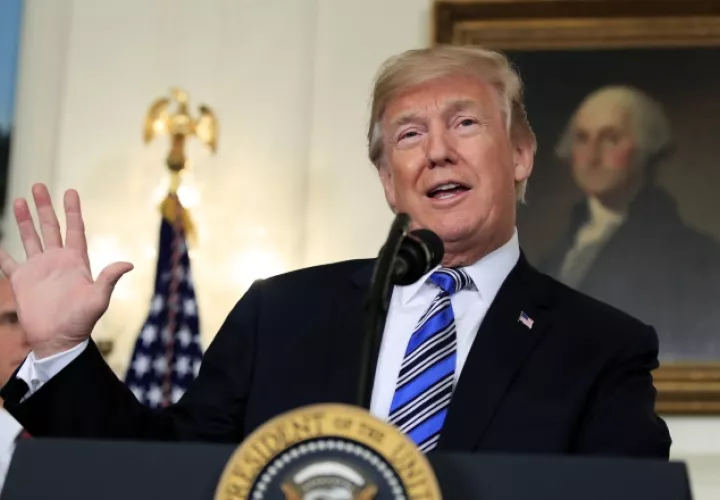 El presidente de Estados Unidos Donald Trump, avaló la salida de 60 funcionarios. /Foto AP