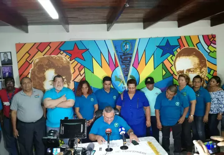 Asoprof anunció una marcha para el mes de abril / Foto: Yai Urieta.