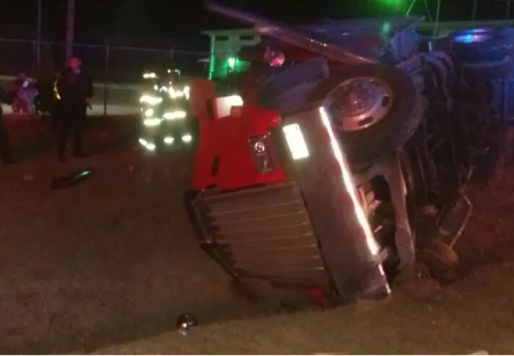 Vista del vehículo accidentado. 