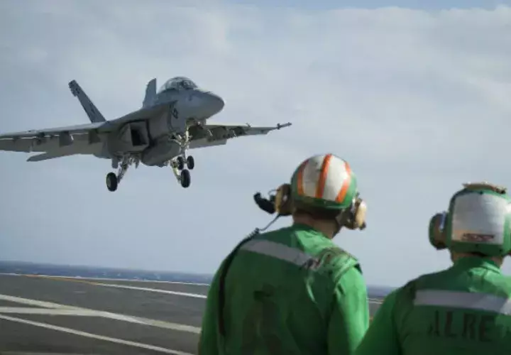 Se muestra un F / A-18F Super Hornet. Foto: EFE 