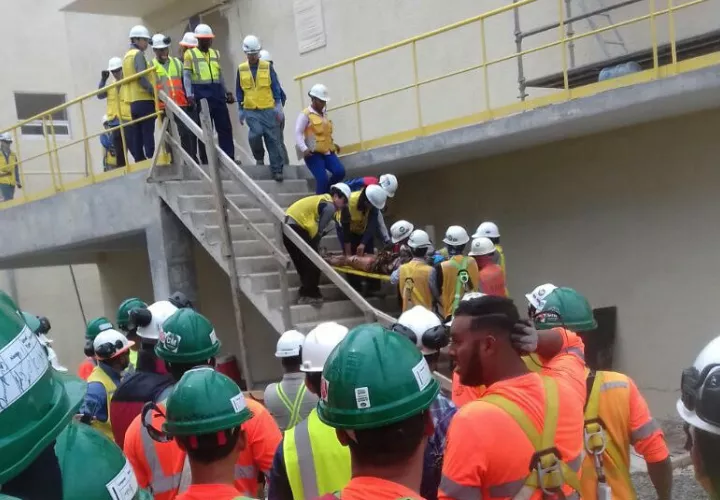 Fue llevado al hospital por compañeros de trabajo. Foto: Delfia Cortez.