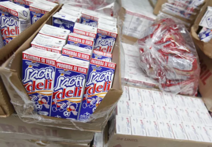 La leche ha provocado vomito, diarrea, dolor de estómago.
