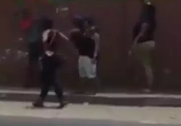 La señora Acosta asegura que no permite ese tipo de comportamientos en su casa / Foto: Redes sociales.