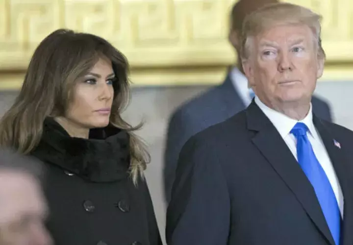 La verdadera fama de Melania Melania comenzó cuando empezó a salir con Donald Trump en 1998. FOTO/AP 