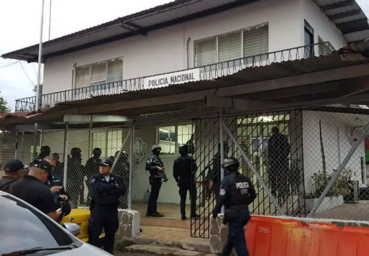 Las unidades de la Policía Nacional. Foto: Cortesía. 
