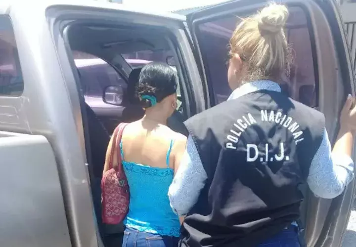 Tiene marido con el cual tiene tres hijos. Foto: Mayra Madrid. 