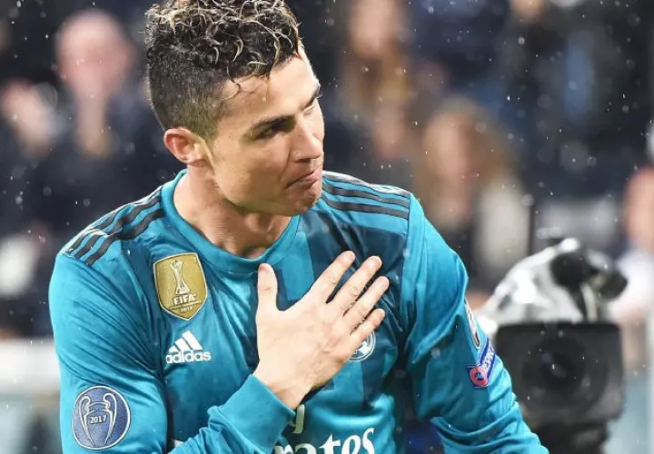 Cristiano Ronaldo recibió el aplauso de los seguidores de la Juve. EFE