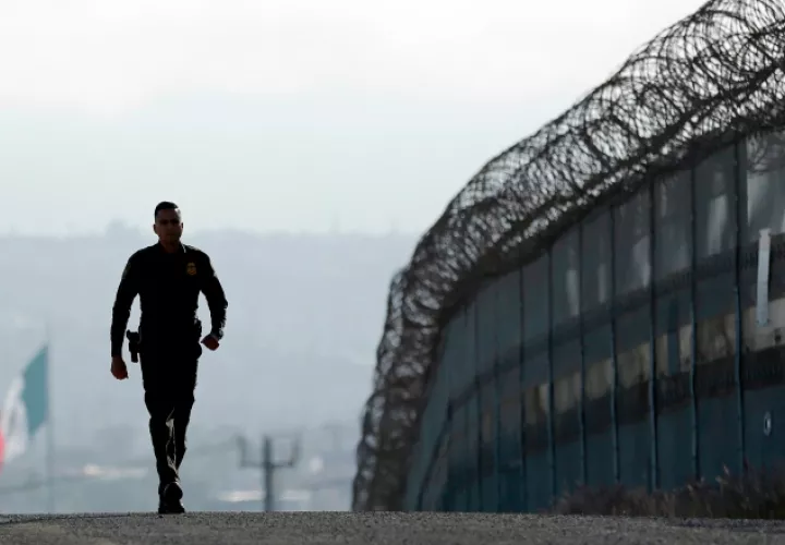 El tema del despliegue de la Guardia Nacional en la frontera ha causado polémica. AP 