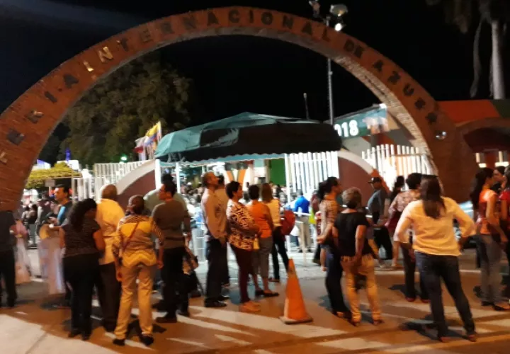 Los visitantes podrán adquirir hermosas artesanías tanto nacionales como de otros lugares. Thays Domínguez