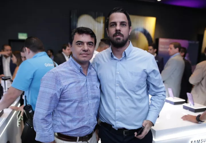 5.  Ricardo Cifuentes y Rubén González.